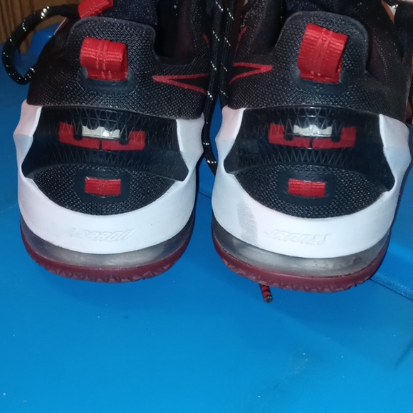 Lebron James shoes Men - Picture 3 of 4